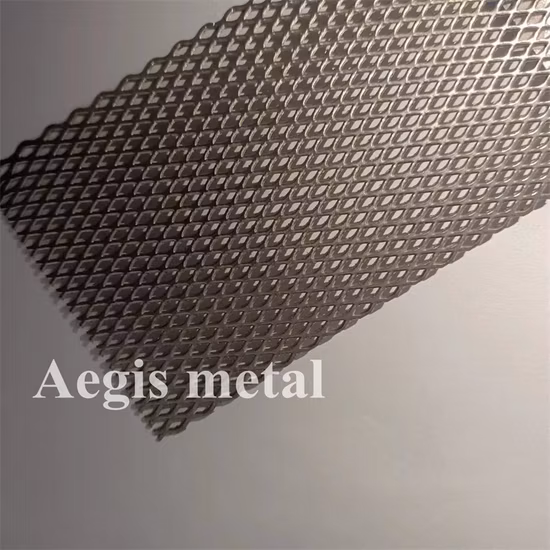 1,5 x 3 mm Lochgröße, 99,7 % reines Titan-Streckmetallgeflecht